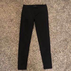 black full length Victoria Sport leggings
